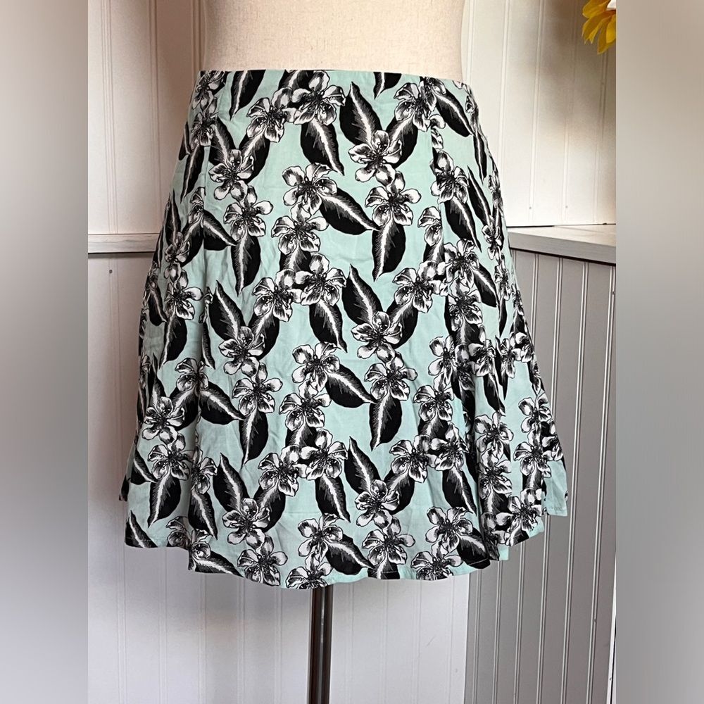 Adorable Teal Floral Mini Skirt
